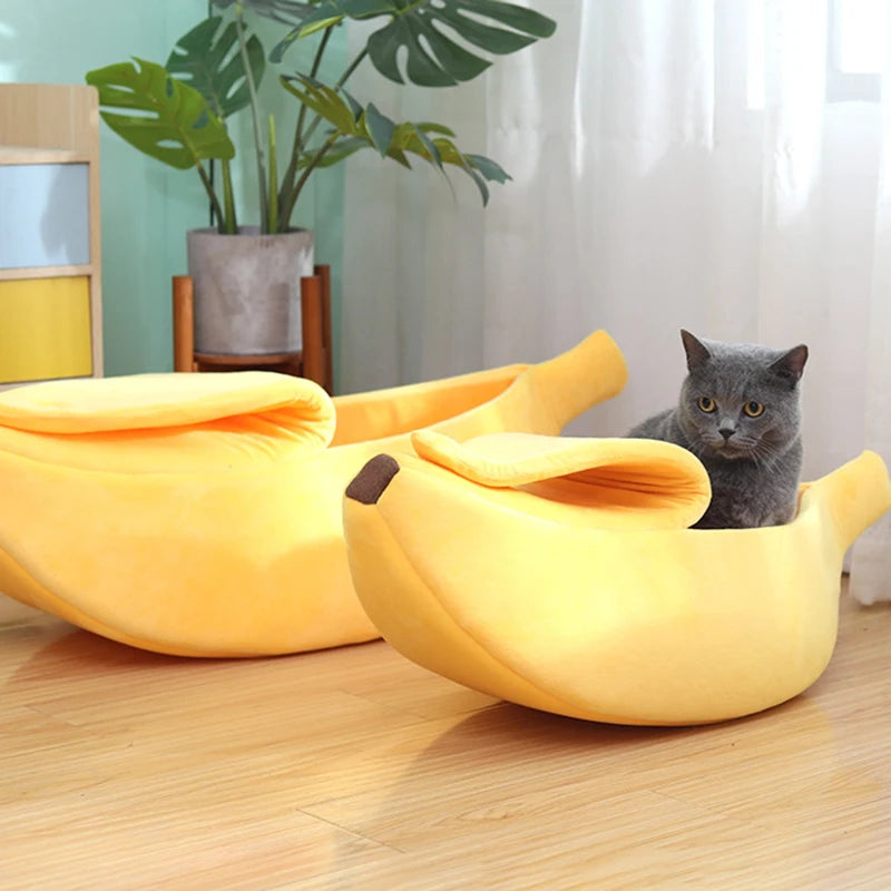 Banana Cat Bed – Cozy Plush Pet Basket for Cats & Small Dogs