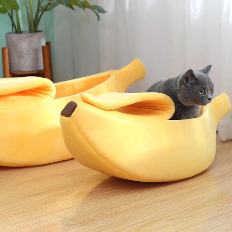Banana Cat Bed – Cozy Plush Pet Basket for Cats & Small Dogs
